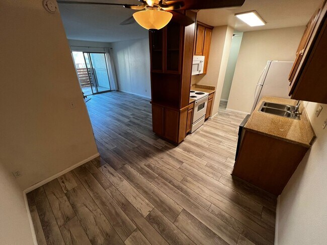 Foto del edificio - 1 BR 1 BA Condo in Encinitas, Gated Comple...