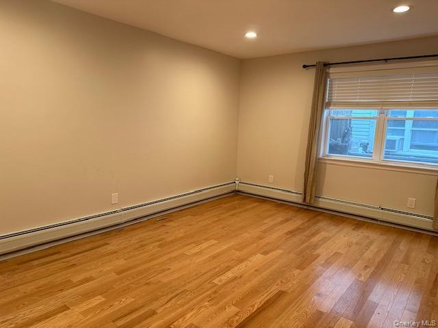 Foto del edificio - 312 Edwards Pl