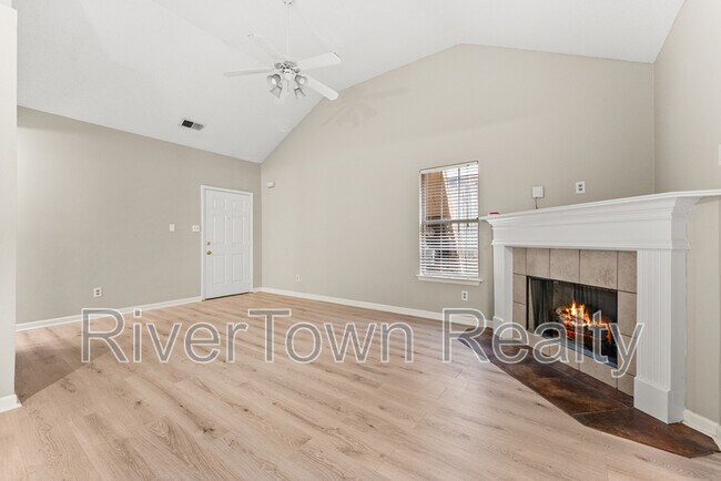 Foto del edificio - 7016 S Estacada Way