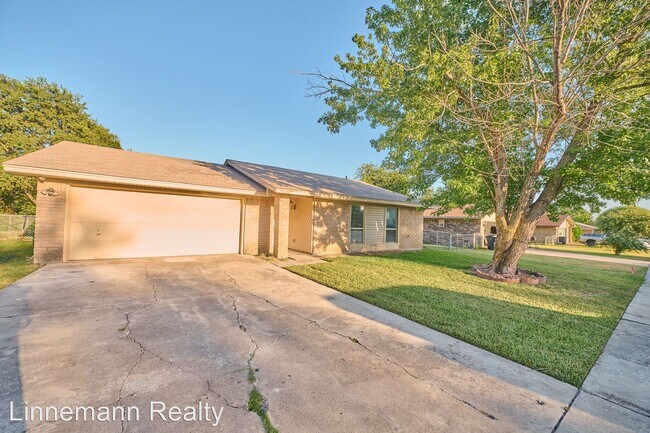 Foto del edificio - 3 br, 2 bath House - 2902 Lawndale