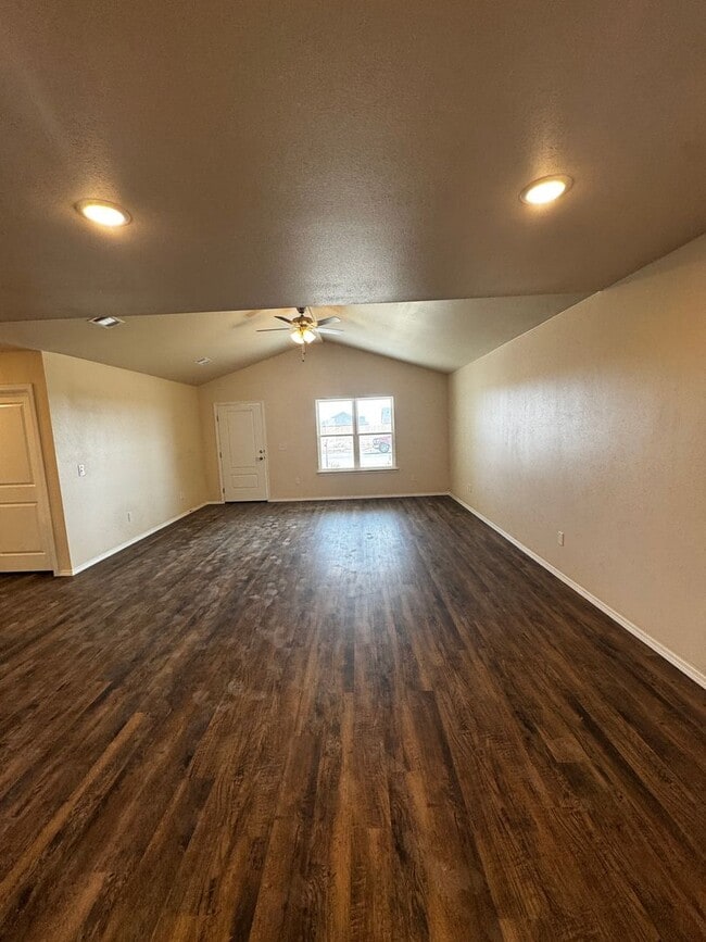 Building Photo - New construction!!! Beacon Pointe 3/2/2