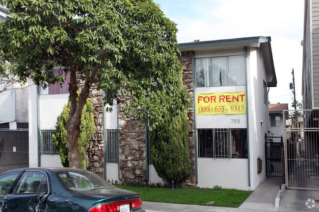 Building Photo - 768 Gaviota Ave.