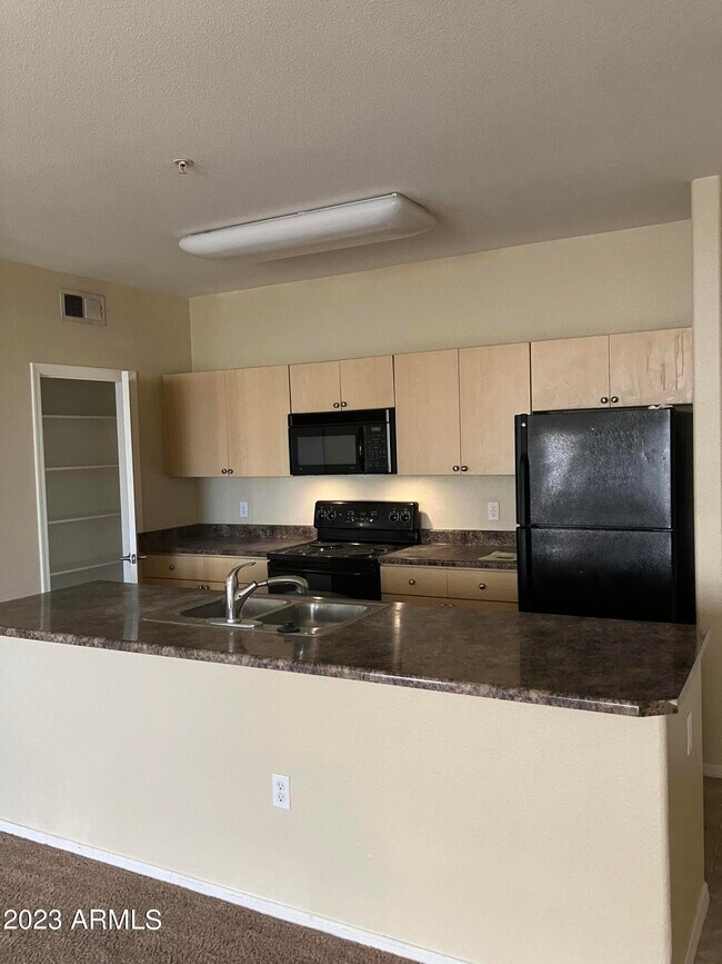 Foto del edificio - 18416 Cave Creek Rd