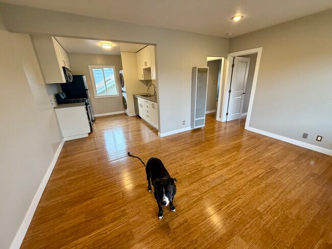 Foto del edificio - 610 Indiana Ave