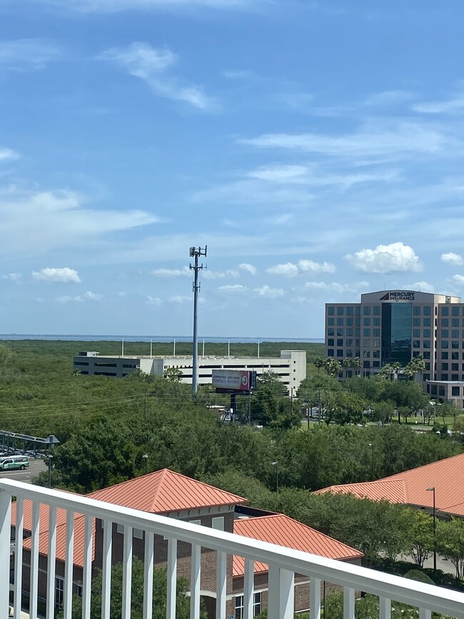 Building Photo - 200 Carillon Pky