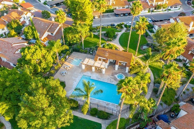 Building Photo - 1651 S Juniper St