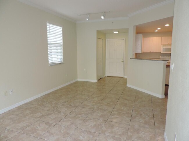 Building Photo - 1801 N Flagler Dr
