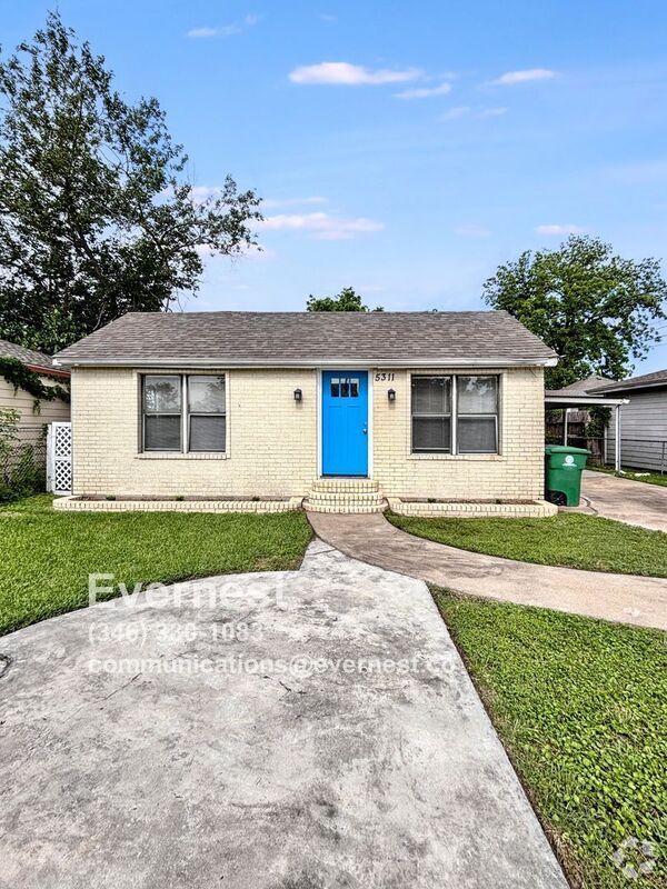 Building Photo - 5311 Gano St
