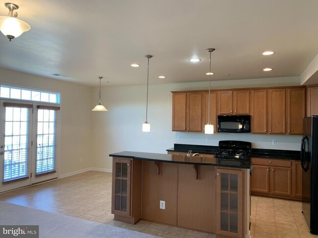Building Photo - 21564 Romans Dr
