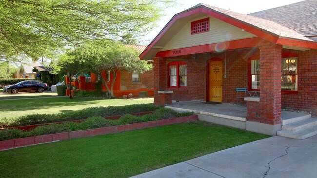 Foto del edificio - 2214 N 8th St