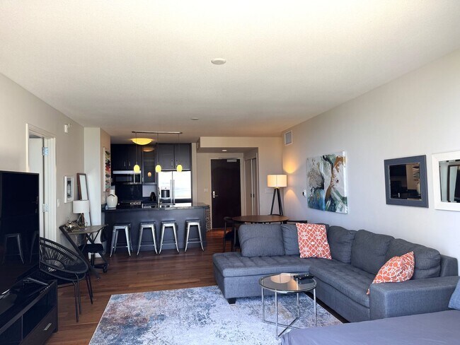Building Photo - Waihonua - Two Bedroom, Two Bath, One Park...