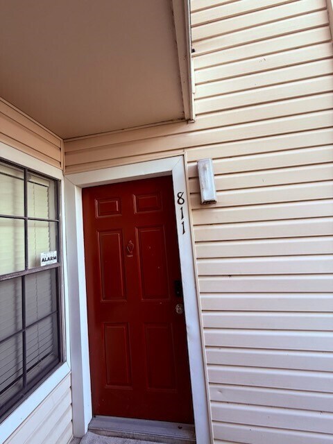 Foto principal - 2750 Holly Hall St