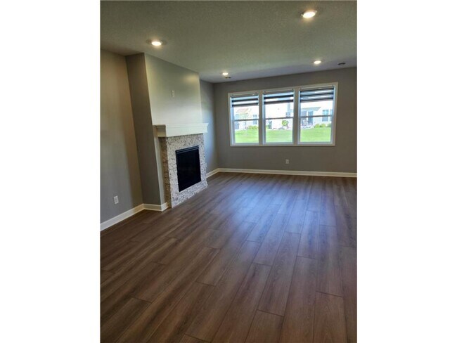 Foto del edificio - 14526 111th Ave N