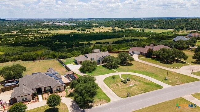 Building Photo - 336 Skyline Dr