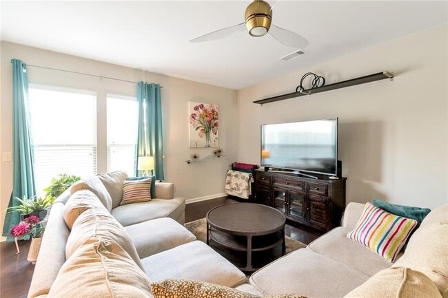 Foto del edificio - 1309 Brookmere Way