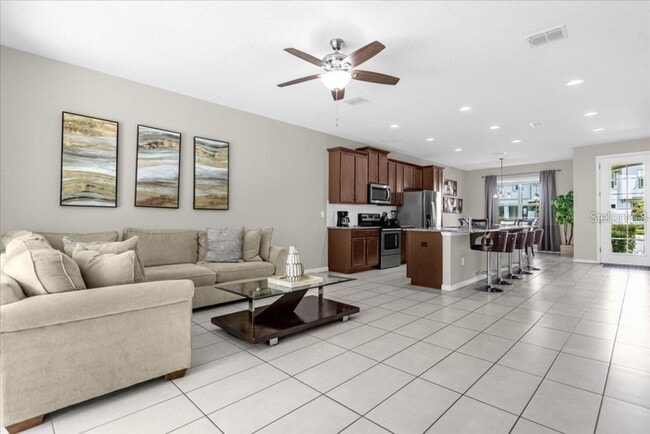 Photo - 1540 Carey Palm Cir (Kissimmee, FL) Townhome