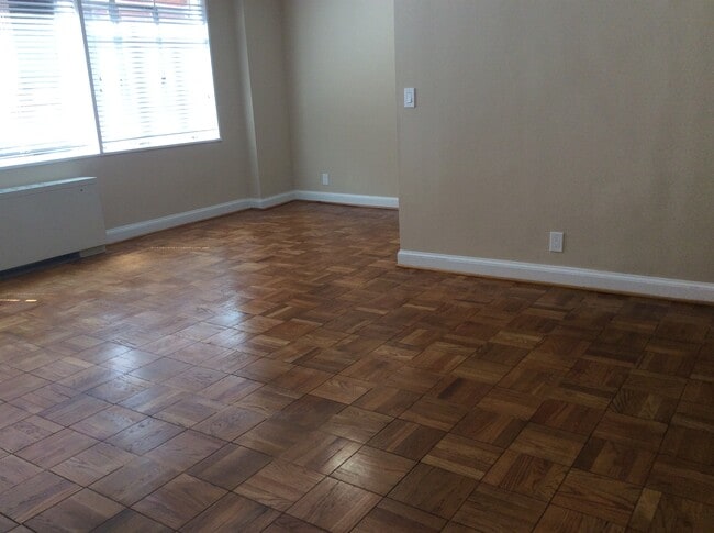 Interior Photo - Connecticut Park Apartments