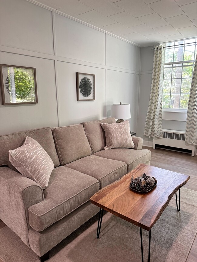 Unit 2 - 40 Pond St
