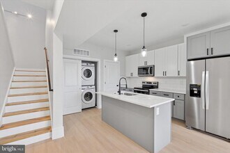 Building Photo - 520 W Susquehanna Ave