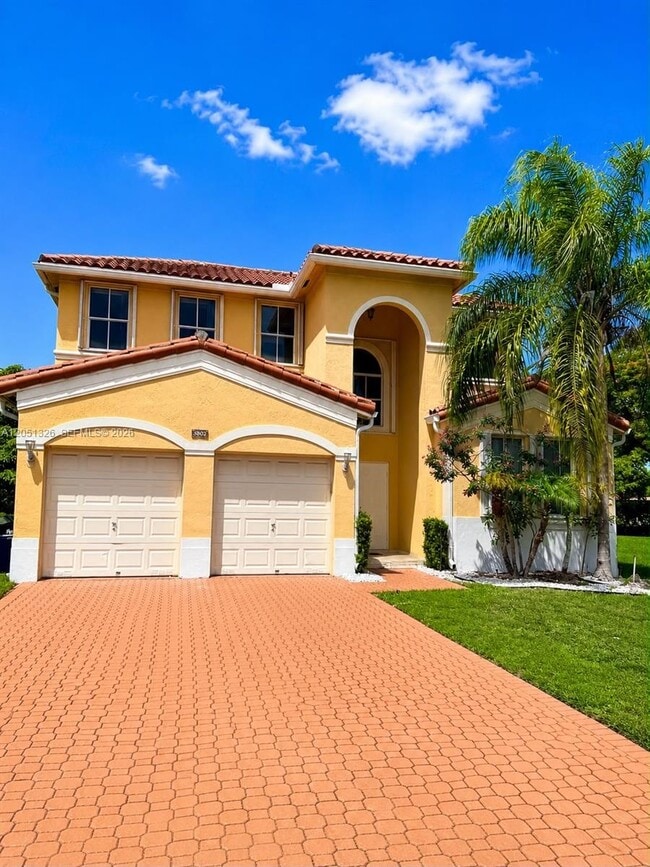 Foto del edificio - 3802 SW 165th Terrace