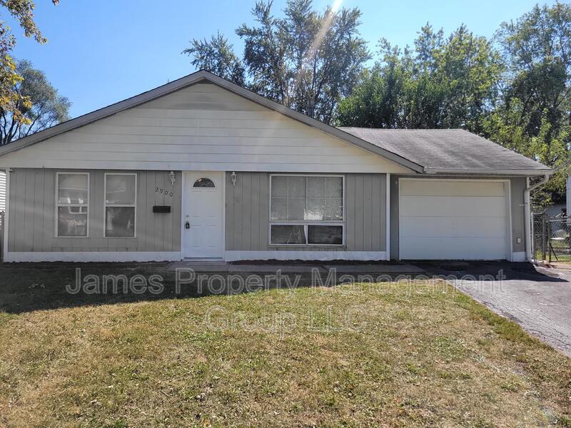 Primary Photo - 2900 225th St