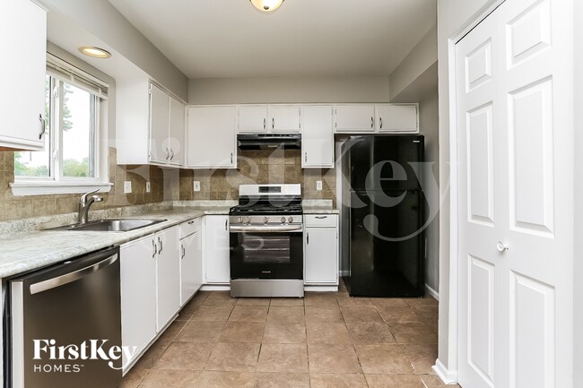 Foto del edificio - 21439 Georgetown Dr