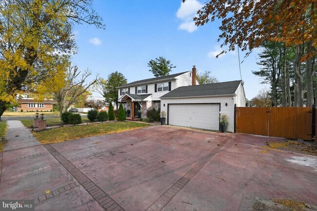 Foto del edificio - 335 Connecticut Ave