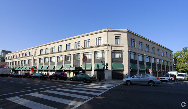 Building Photo - Samuel Kelsey Apartments