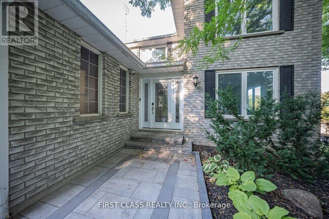 Photo du bâtiment - 1148 Kingdale Rd