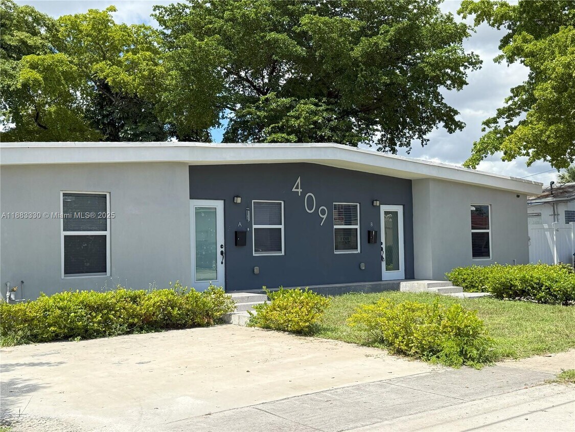 Foto principal - 409 NW 4th Ave