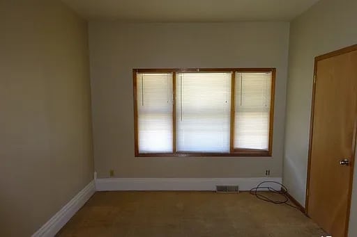 Building Photo - 903 44th St