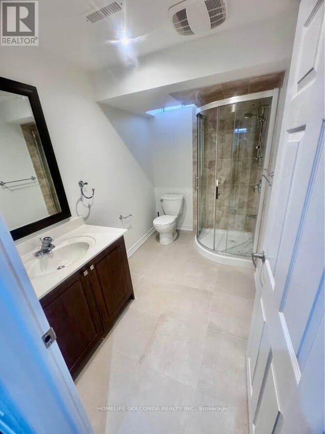 Building Photo - 83 Berwick Crescent