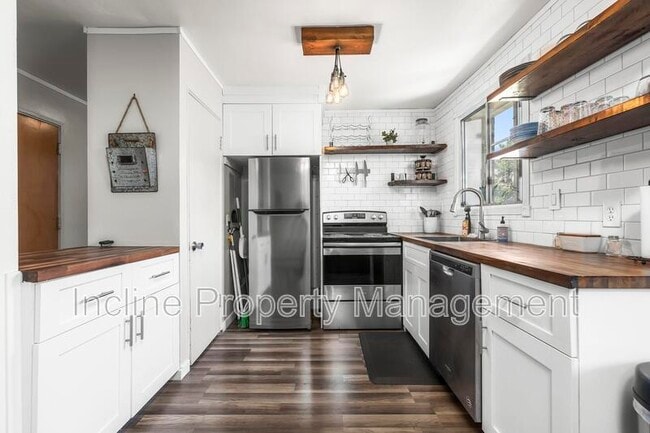 Building Photo - 130 S 1300 E