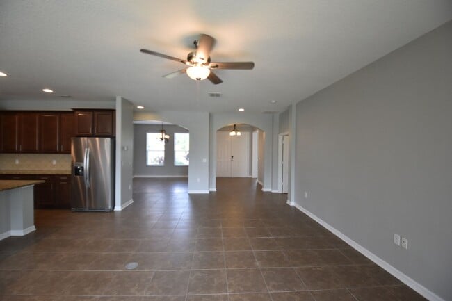Building Photo - 2425 Misty Cove Cir