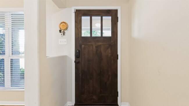Foto del edificio - 5055 Juniper Spring Trail