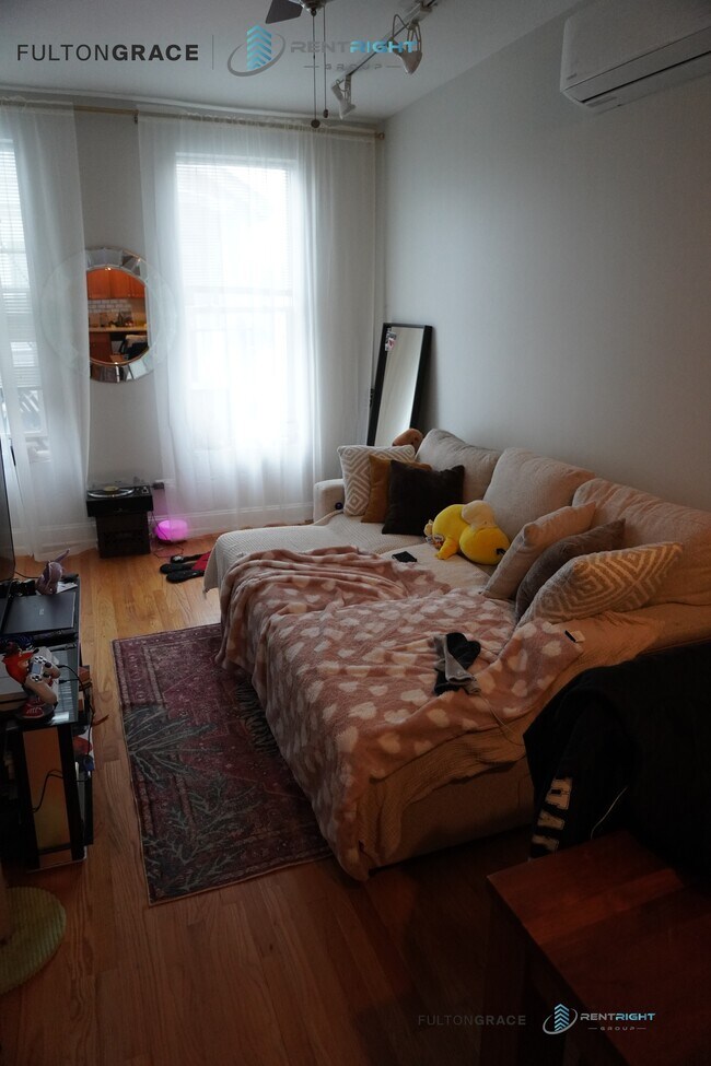 Foto del edificio - 1846 W 18th St