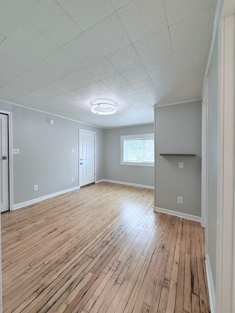 Living Room - 3875 Evergreen St