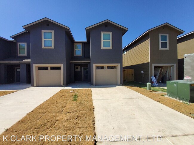 Foto del edificio - 3 br, 2.5 bath House - 6311 LUGLIO LANE #104