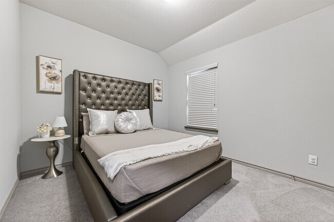 Foto del edificio - 6 Log House Ct