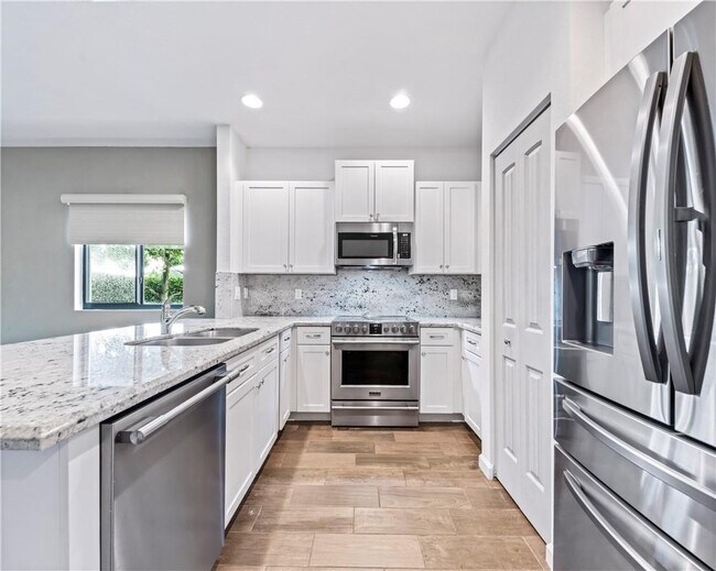 Foto del edificio - 4230 N Dixie Hwy