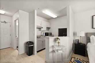 Building Photo - AVIA North Shore