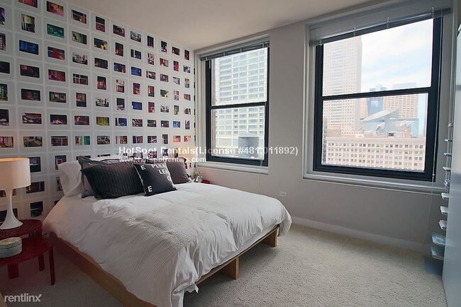 Foto del edificio - 3148 W Lake Ave