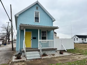 Building Photo - 1215 Eagle St