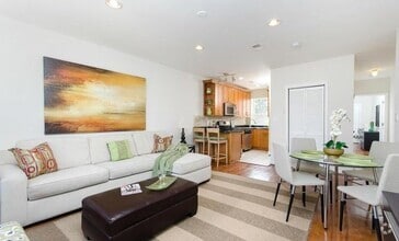 Building Photo - 326 14th Place Northeast