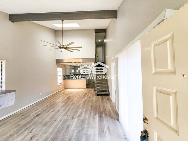 Building Photo - 13427 Garden Grove