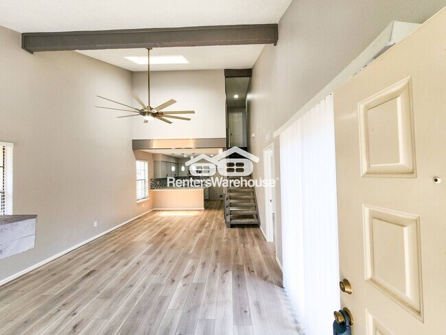 Foto del edificio - 13427 Garden Grove St