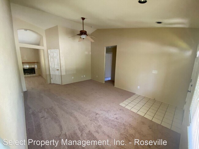 Building Photo - 3 br, 2 bath House - 1346 Longfellow Circle