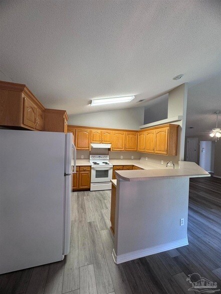 Foto del edificio - 884 Sterling Way
