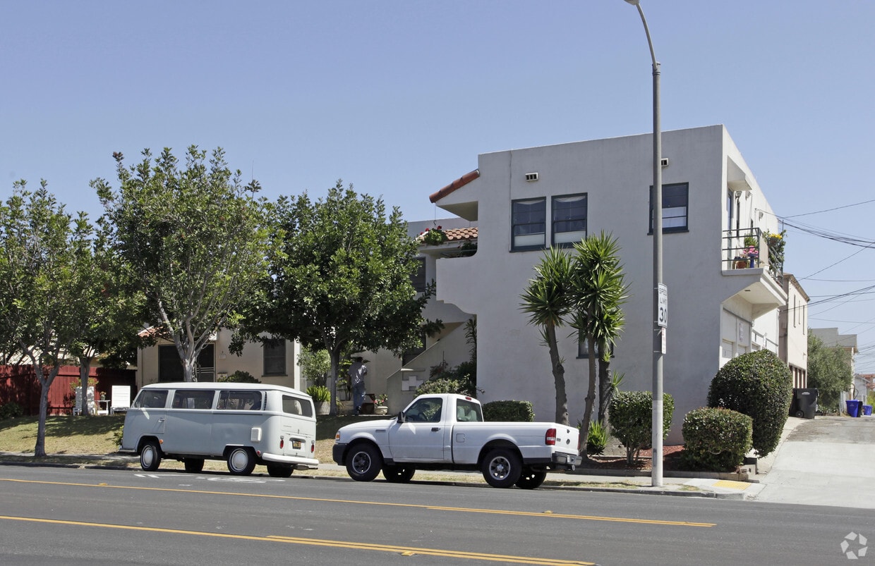 25252533 Adams Ave, San Diego, CA 92116 Apartments in San Diego, CA