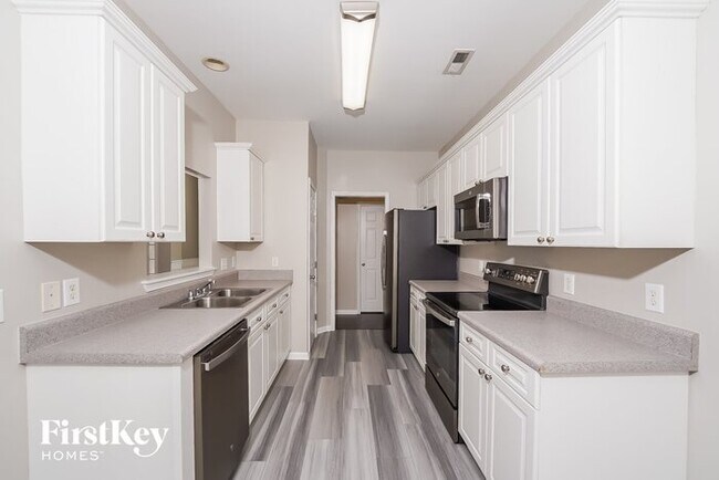 Building Photo - 433 Old Cahaba Way